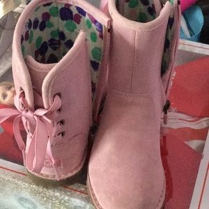 COPY - Little Girls Ugg Boots, Size 9, Pink